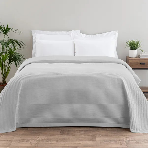 Spencer Pinsonic Bedspread | Dunelm (migrated)