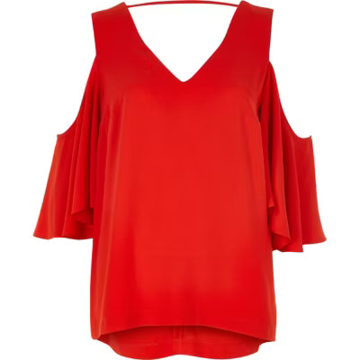 Rotes Oberteil mit Rüschen und Schulterausschnitten | River Island DE