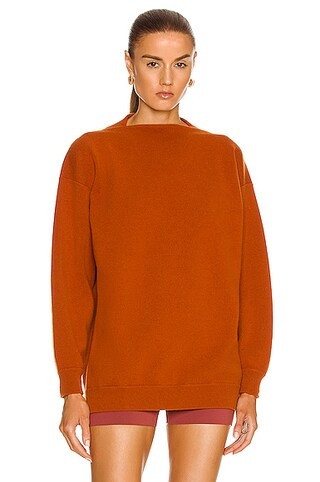 ALAÏA Relaxed Regular Fit Cashmere Sweater in Orange - Burnt Orange. Size 42 (also in ). | FWRD 