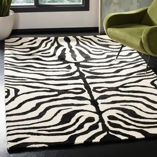 SAFAVIEH Handmade Soho Melie Zebra Pattern New Zealand Wool Area Rug - 3'6" x 5'6" - Black/White | Bed Bath & Beyond