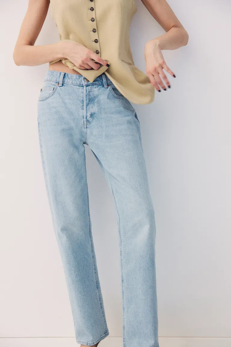 Straight High Jeans - High waist - Long - Light denim blue - Ladies | H&M GB | H&M (UK, MY, IN, SG, PH, TW, HK)