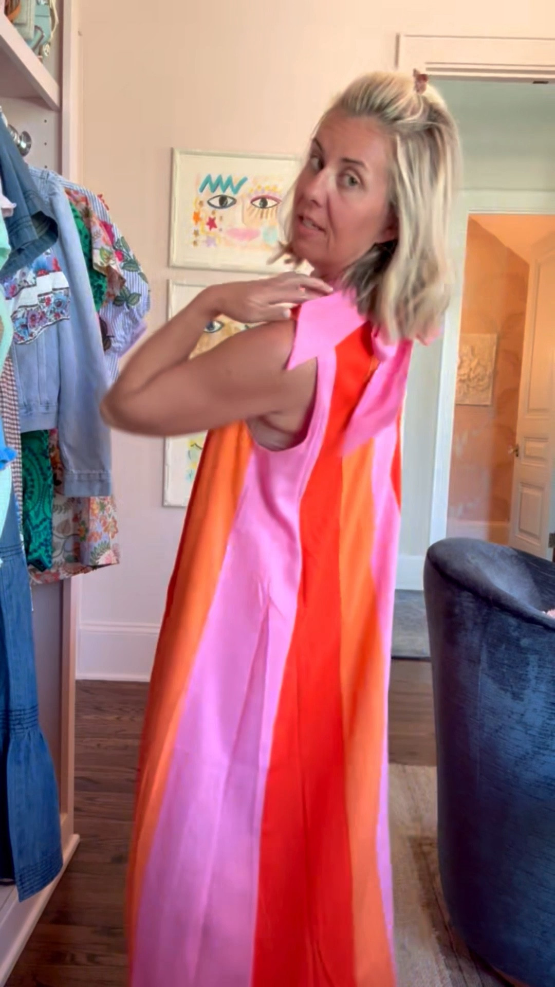 Ok…we are ALL going crazy over this dress! It’s so cute, so flowy and the colors are so good!! I’m in a small. 

#LTKmomlife #LTKPetite #LTKOver40