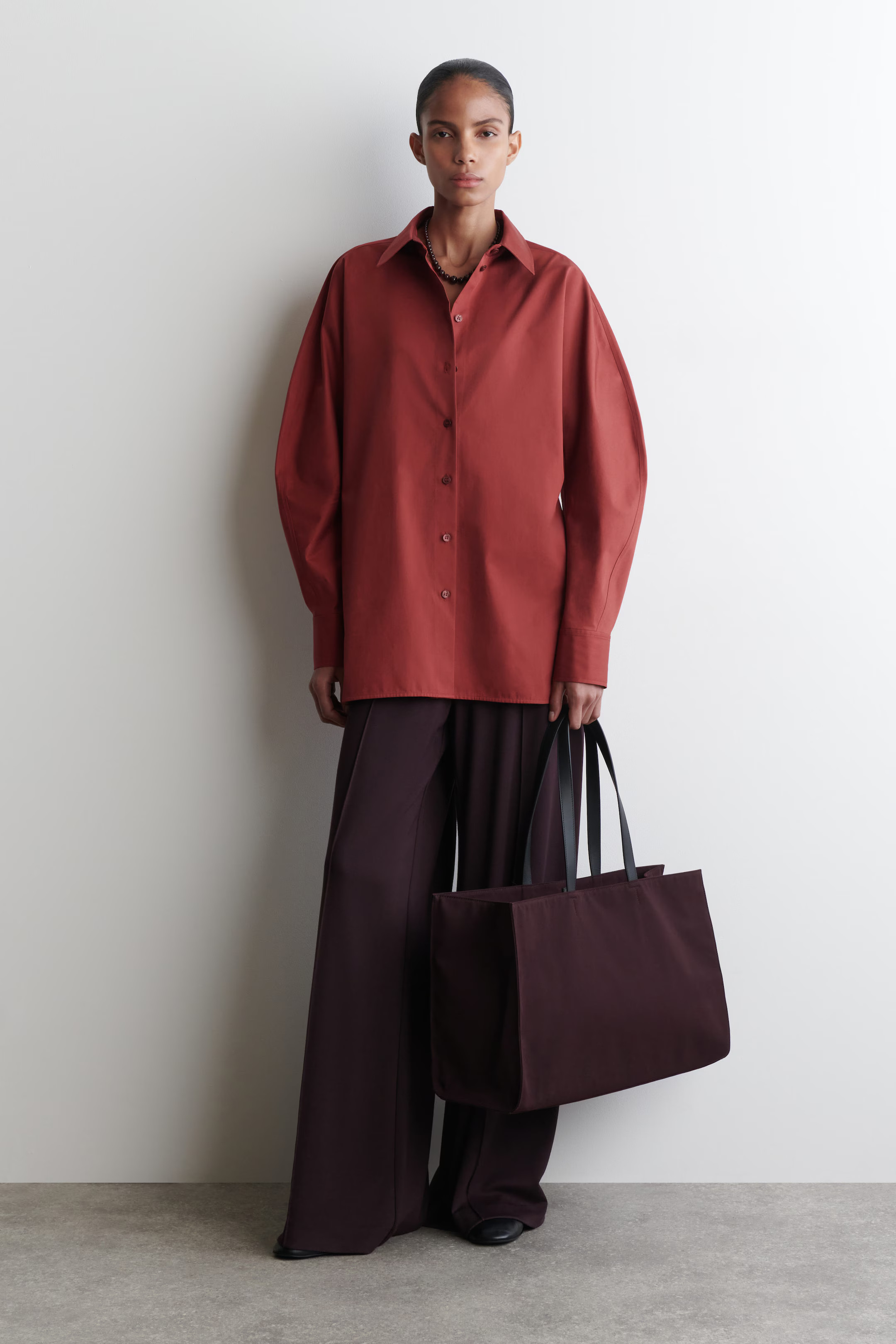 GALLERY TOTE BAG - CANVAS - PLUM | COS | COS UK