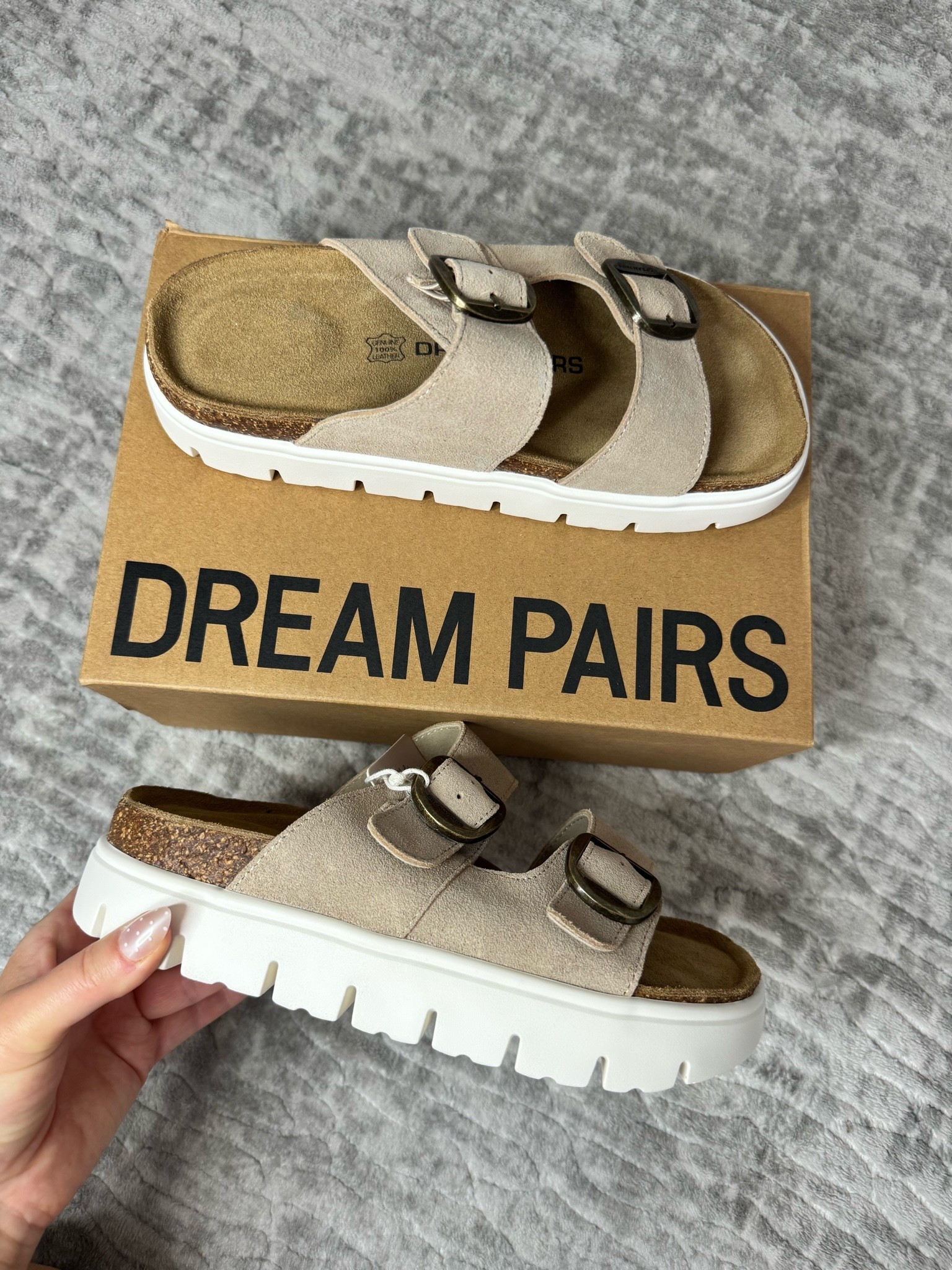 So comfortable and cozy. Nicely padded. Cute platform makes it more hip and cool looking. 
Great alternative for a designer one. Under $50
True to size 
@dreampairs

#sandals #dreampairs
#shoes #fall

#LTKU #LTKWorkwear #LTKfitnessgoals