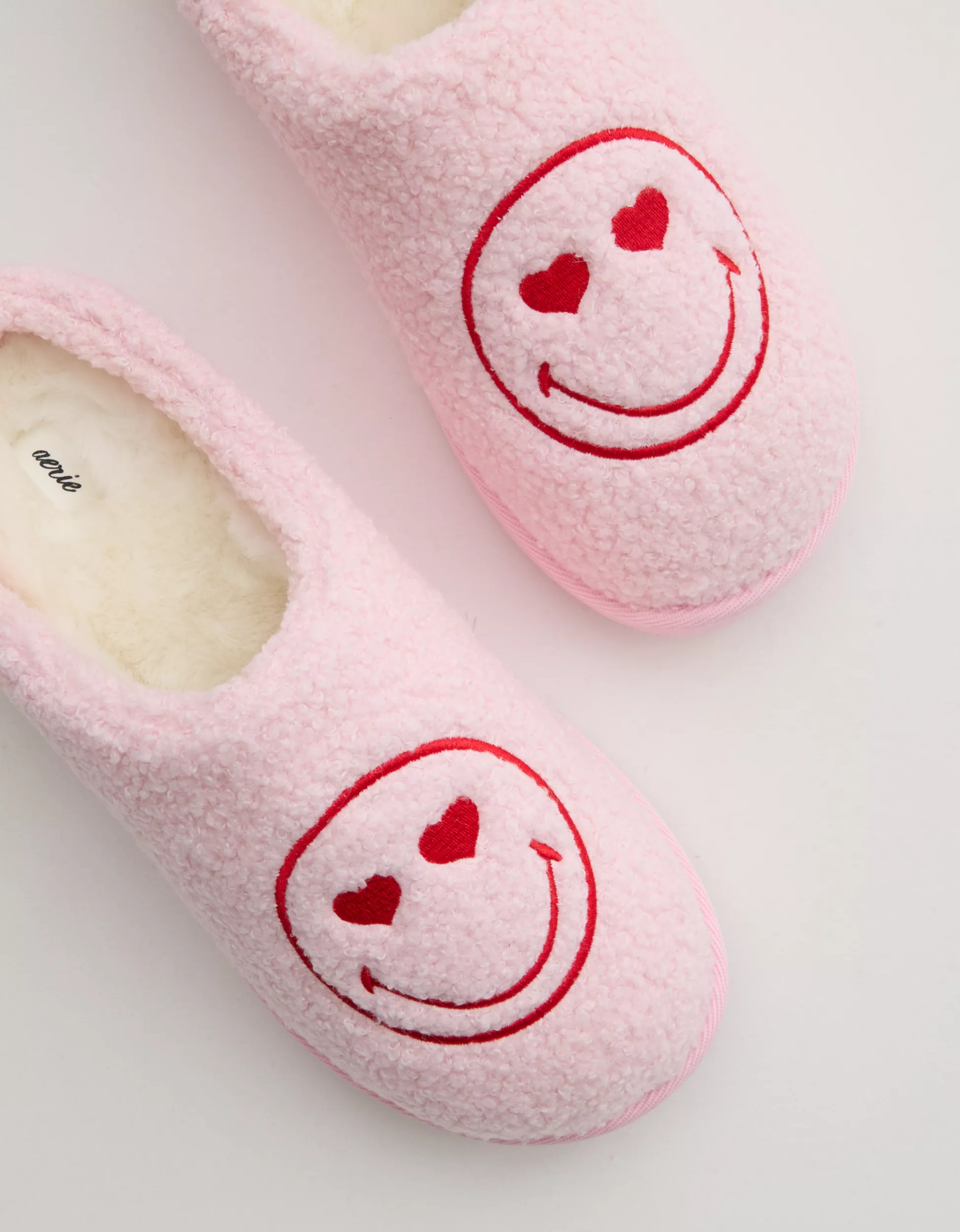 Aerie Smiley® Sherpa Scuff Slippers | Aerie