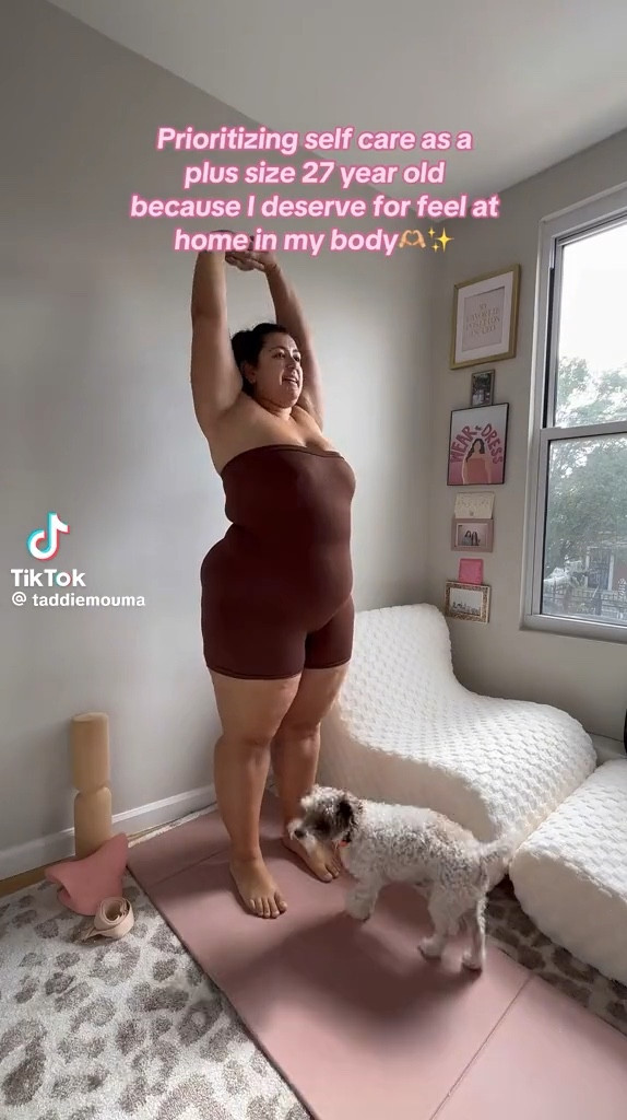 How I unwind at home in my home office 🤎 all of my favorite items I use daily 🫶🏼

#LTKPlusSize #LTKFitness #LTKActive