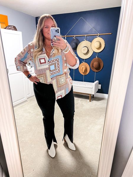 These split gem black pull on pants are the perfect pant! They look great dressed up with booties and a blouse and they give you all the tummy support you could want. 

Plus size outfit | plus size flare | black pants | plus size date night outfit | plus size outfit idea | ootd | size 18 | size 20 

#LTKplussize #LTKshoecrush #LTKover40