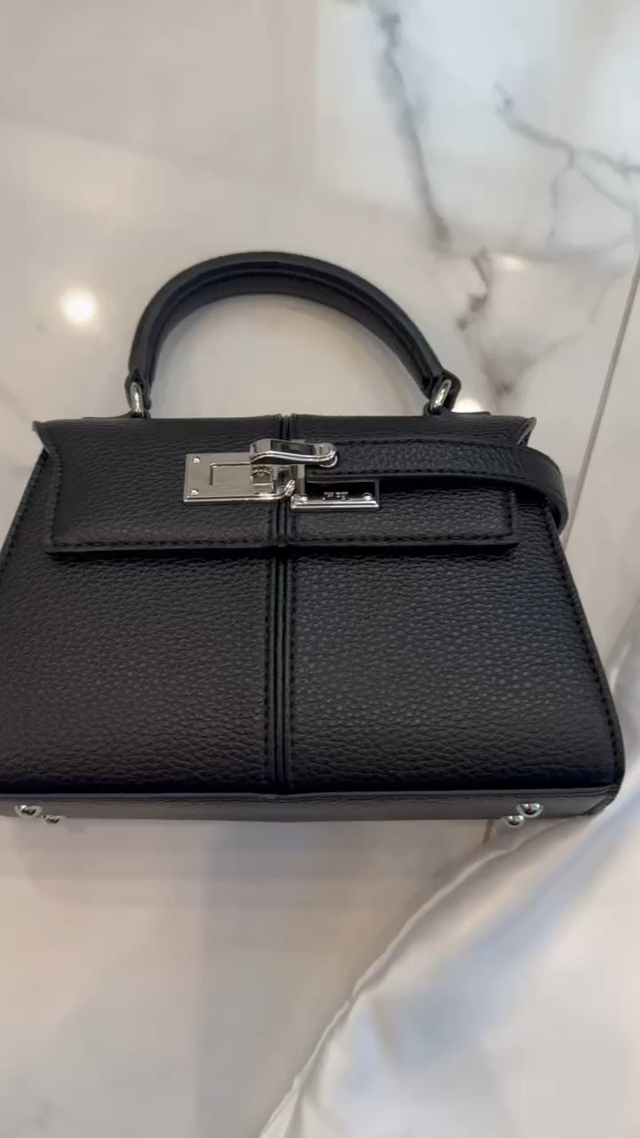 Guys run to Amazon for this cute every day bag! 

#LTKMostLoved #LTKGiftGuide #LTKItBag