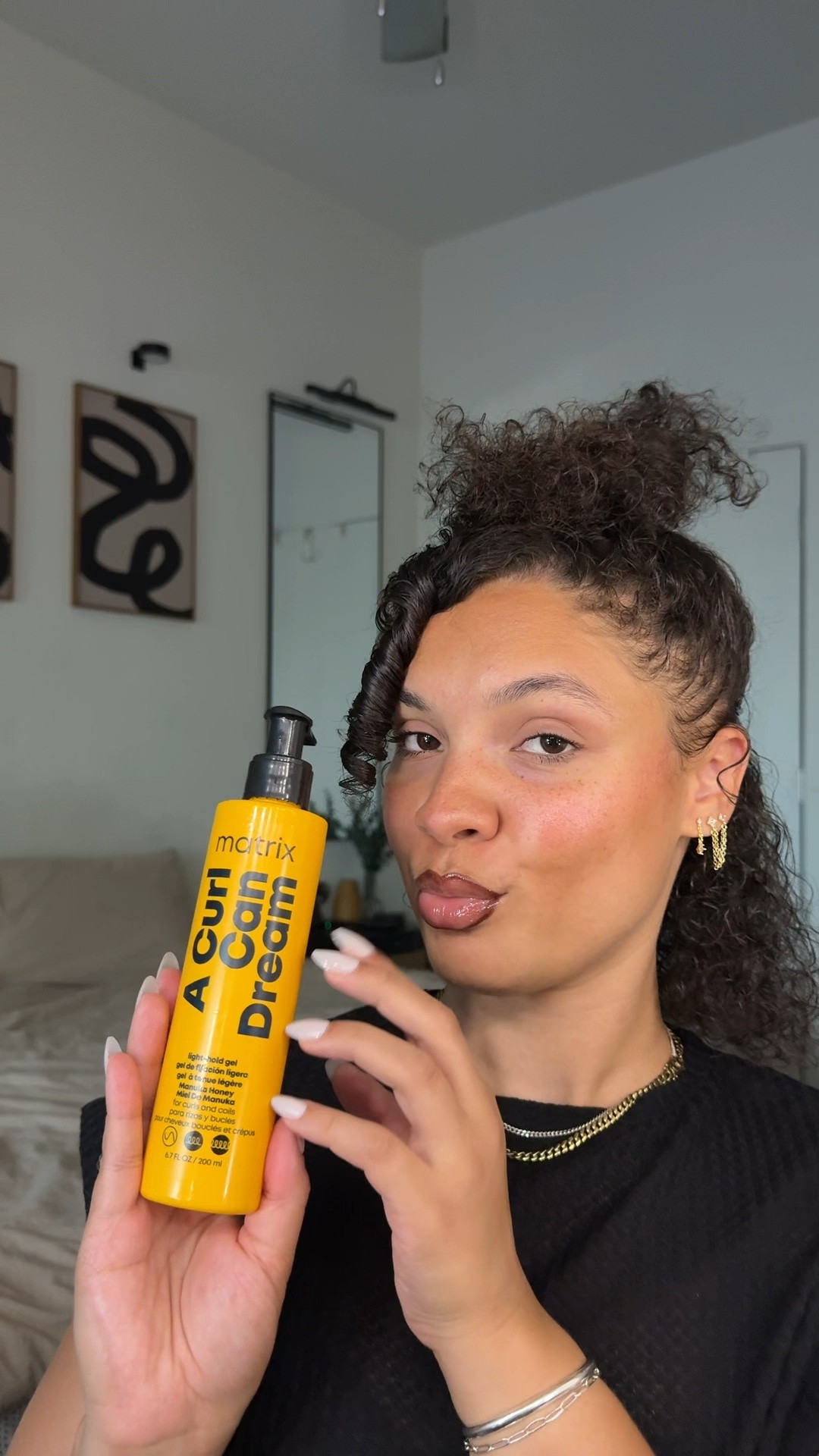 When I tell you I absolutely love this hairstyle. This might be my favorite one yet in this series ☺️ @matrix
@fentyhair
#explore #curlyhair #hairstyles #hairstyle #curlyhairstyles

#LTKgrwm #LTKselfcare #LTKBeauty