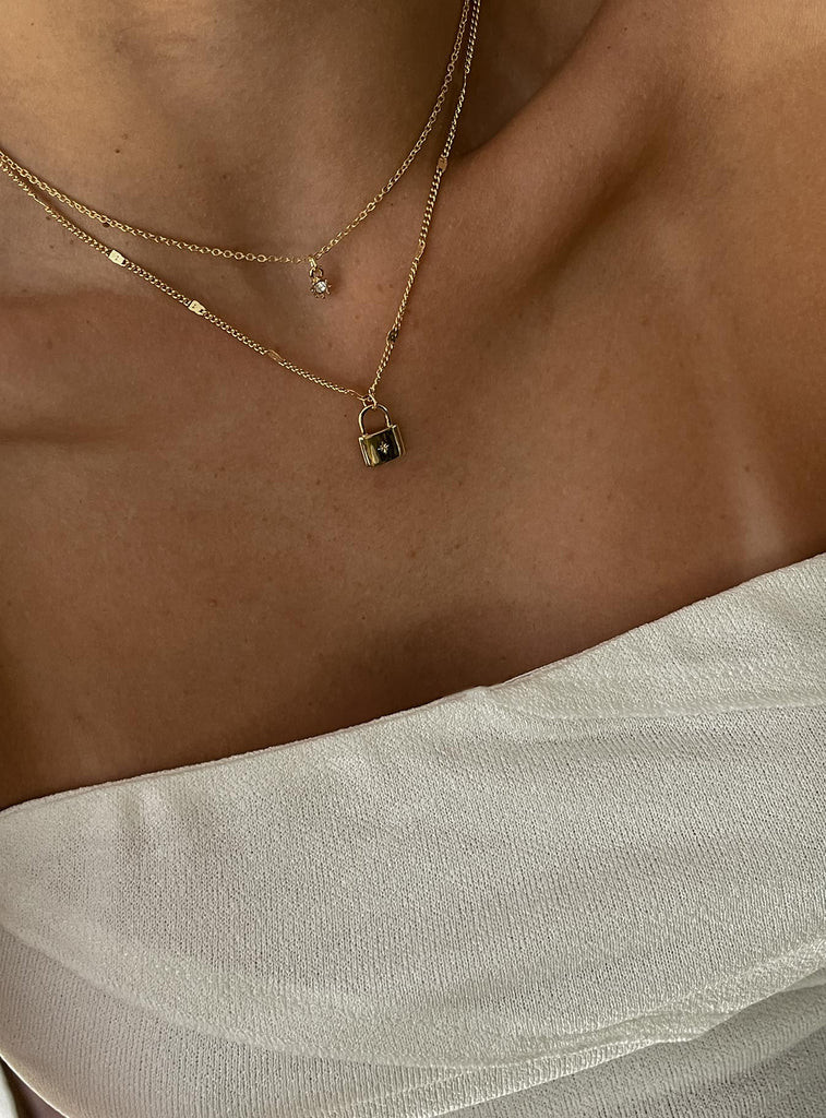 Santino Lock Necklace Pack Gold | Princess Polly US