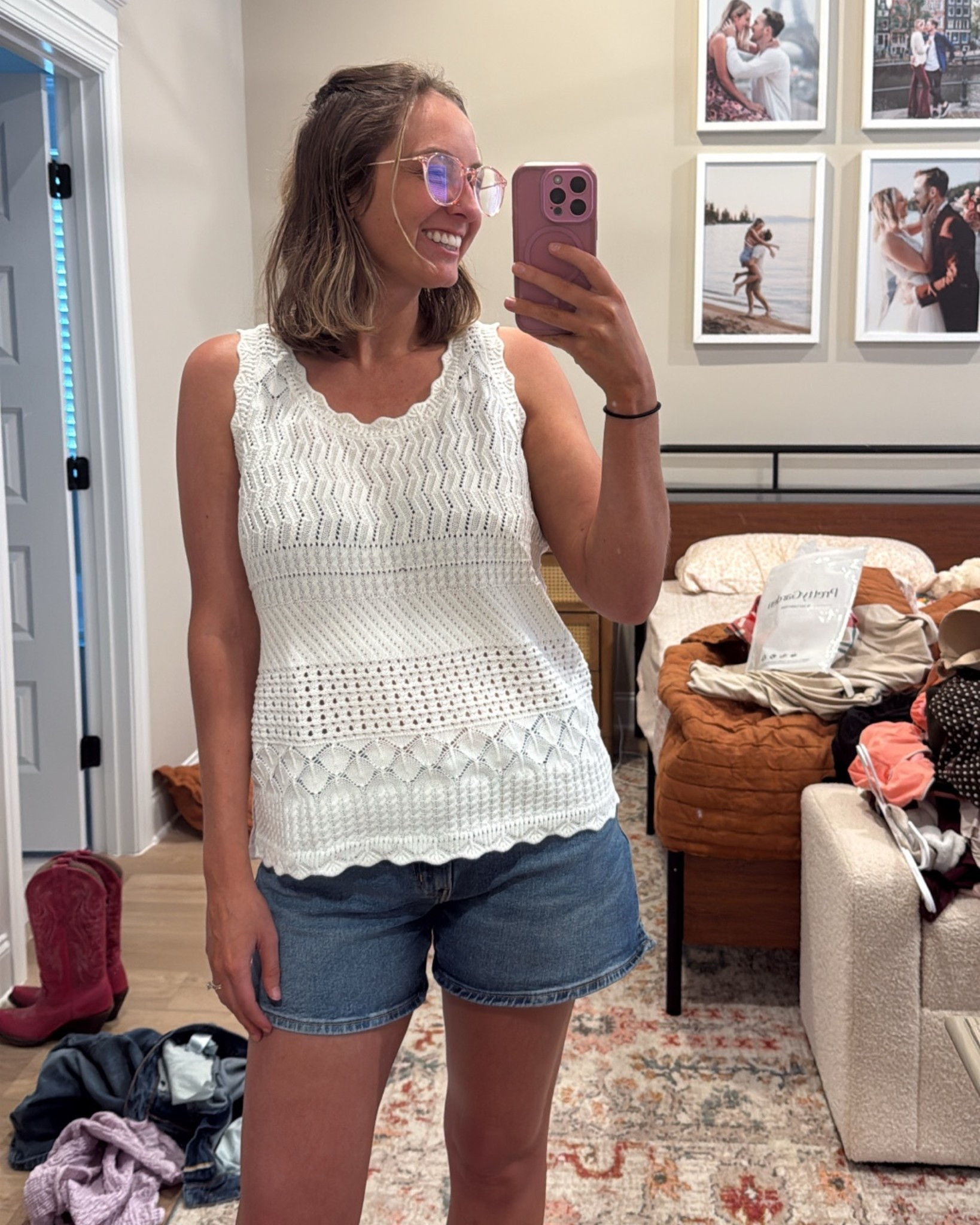 Cute + comfy summer fit ☀️ lovinggg this top! Comes in so many colors

#LTKTravel #LTKSaleAlert #LTKmomlife
