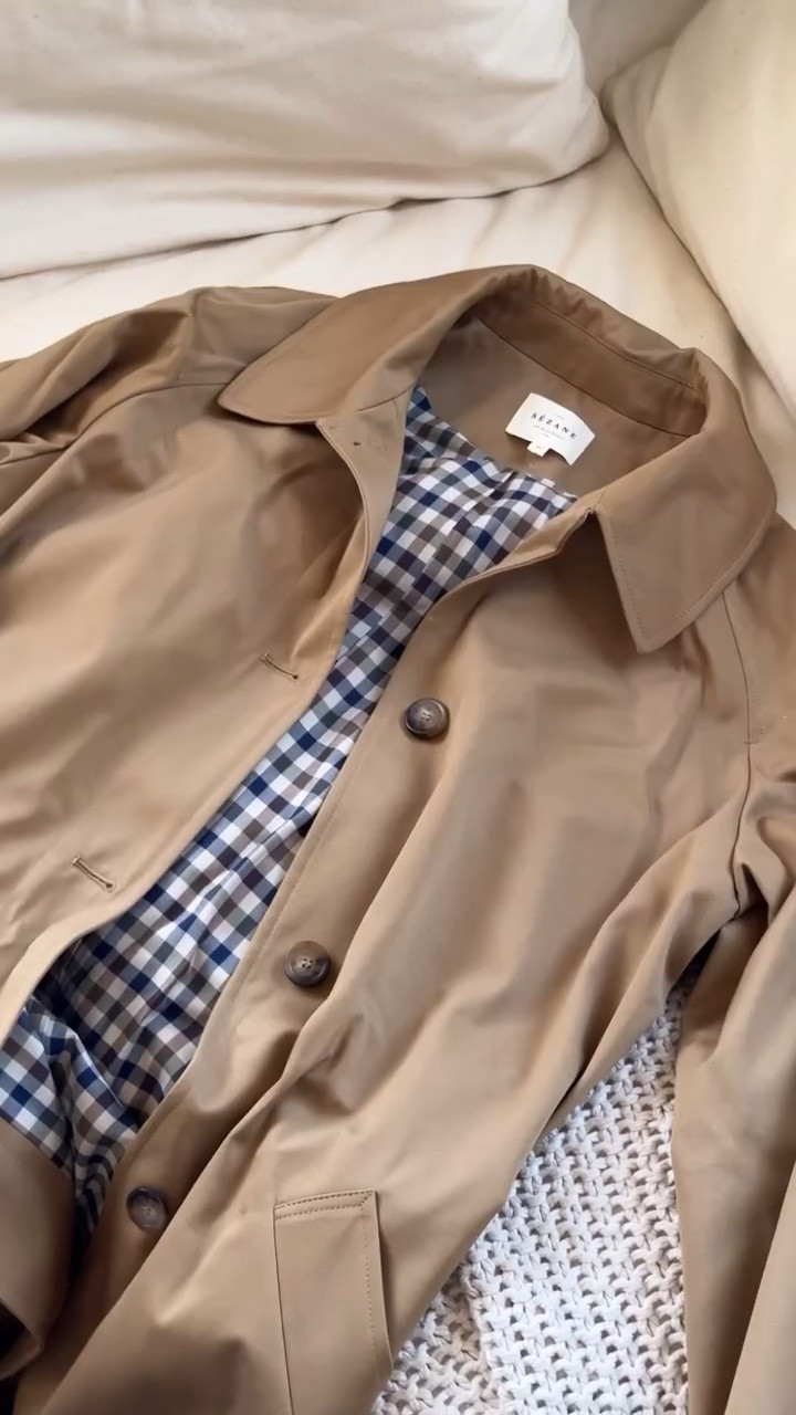 need to give it a good steam but couldn’t resist trying on this trench immediately! the sweet checkered lining, love 🫶🏼

#LTKSeasonal #LTKStyleTip #LTKVideo