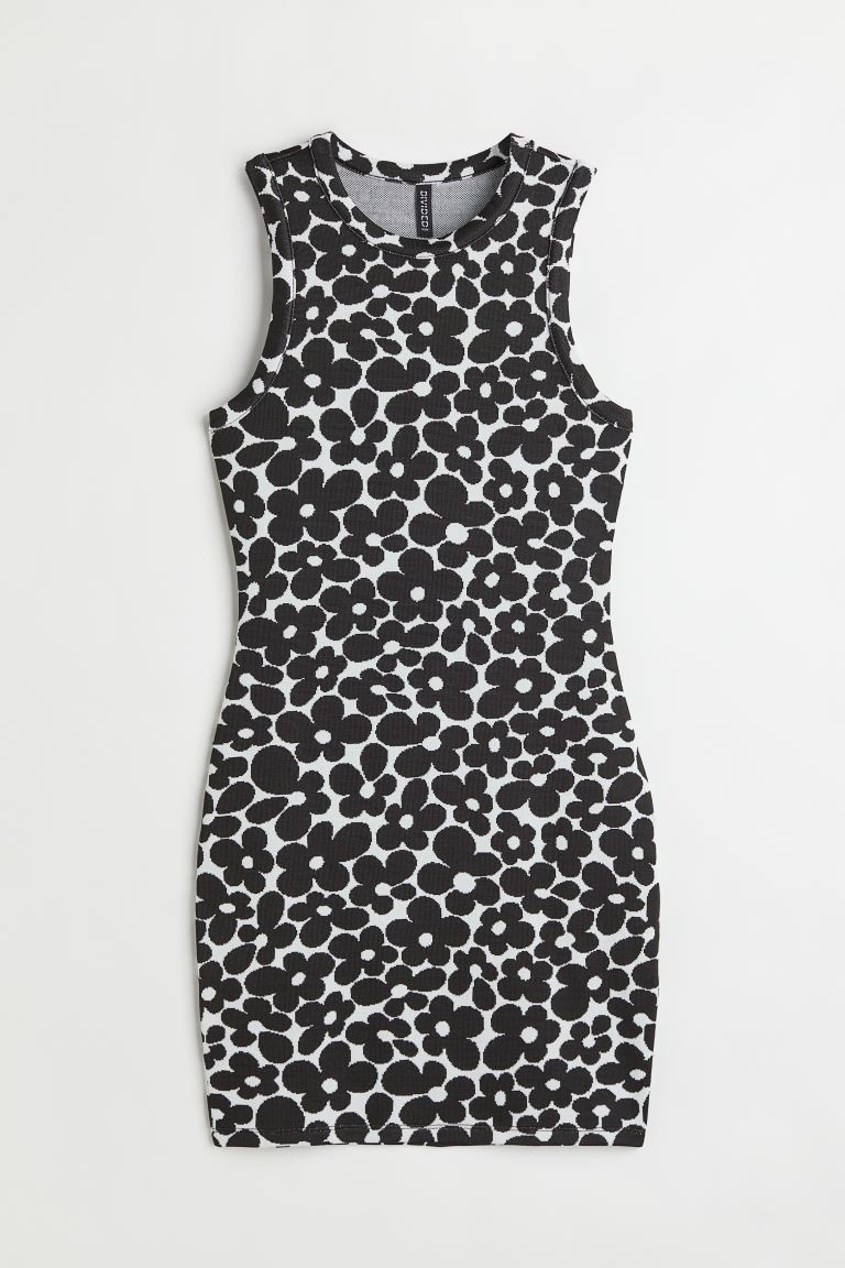 Geripptes Strickkleid | H&M (DE, AT, CH, NL, FI)