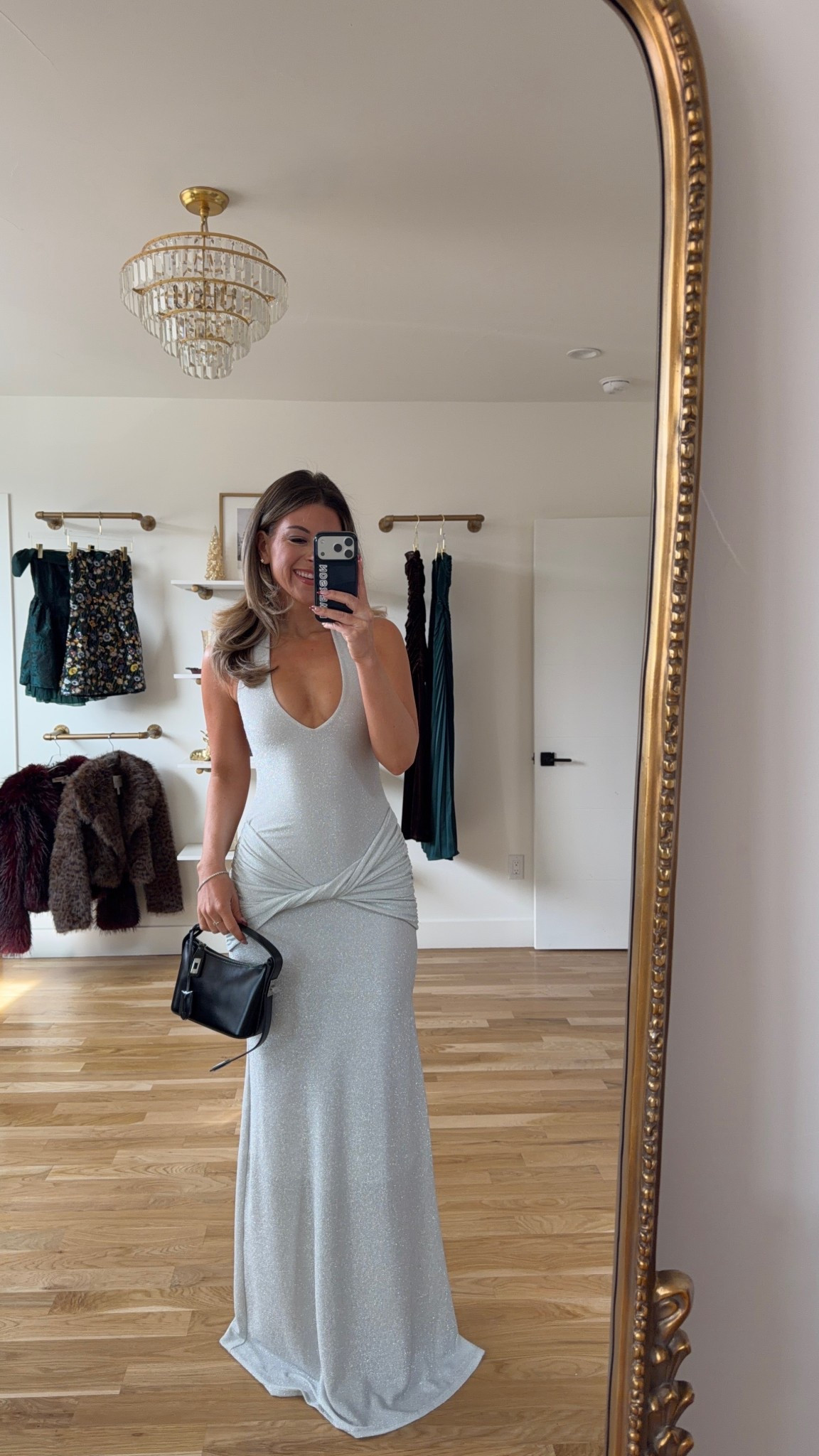 Metallic knot front holiday party or formal event dress

Revolve code: tulip
Electric picks code: Emerson20

Wearing my usual smalls/2

Wedding guest
Formal event
Metallic
Knot front
Plunge neckline
Holiday event
Winter party
Special occasion




#LTKSeasonal #LTKHoliday #LTKWedding