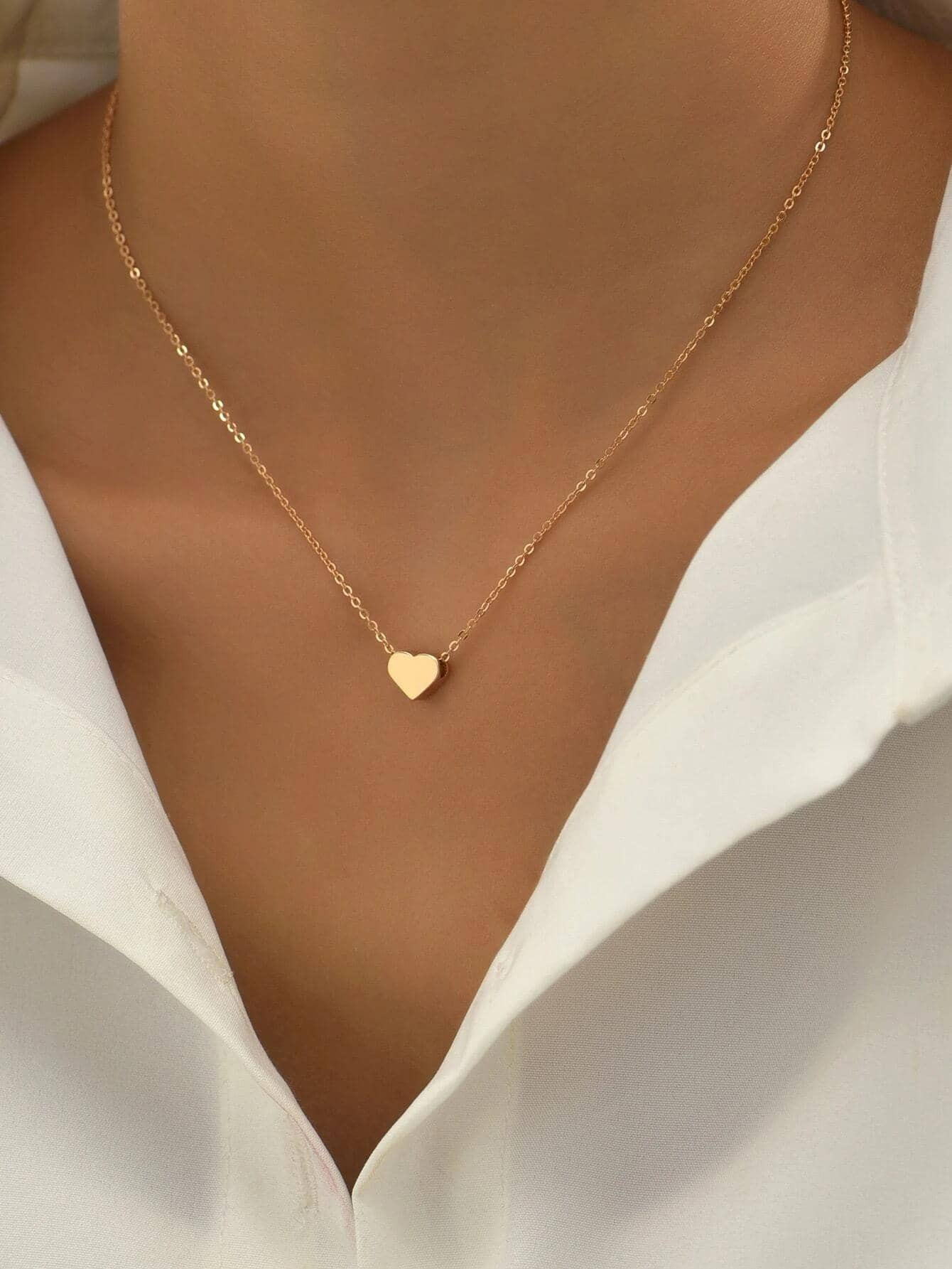 Gold necklace | SHEIN