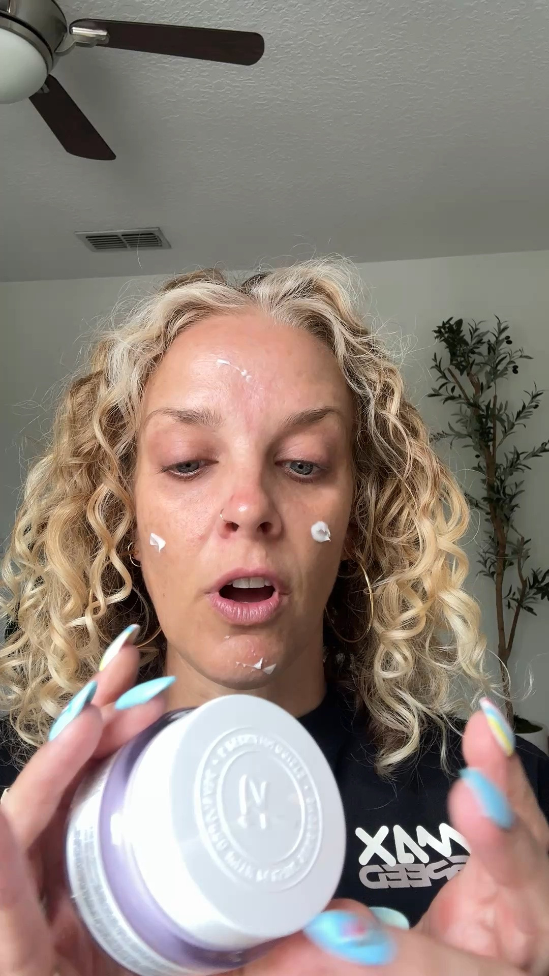 It cosmetics moisturizer ￼

#LTKOver40 #LTKBeauty