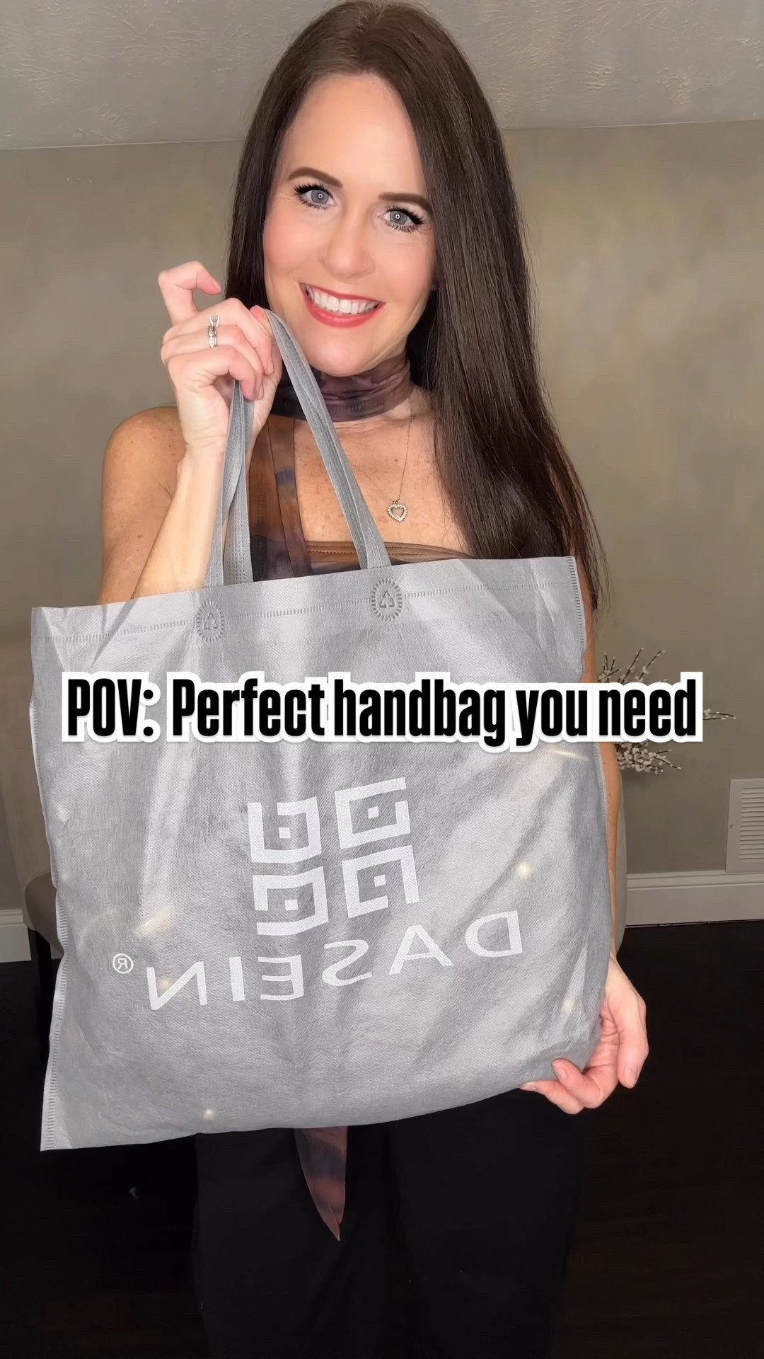 Hobo Handbag!
#amazon #handbag #hobo #purse

#LTKSaleAlert #LTKItBag #LTKFindsUnder50