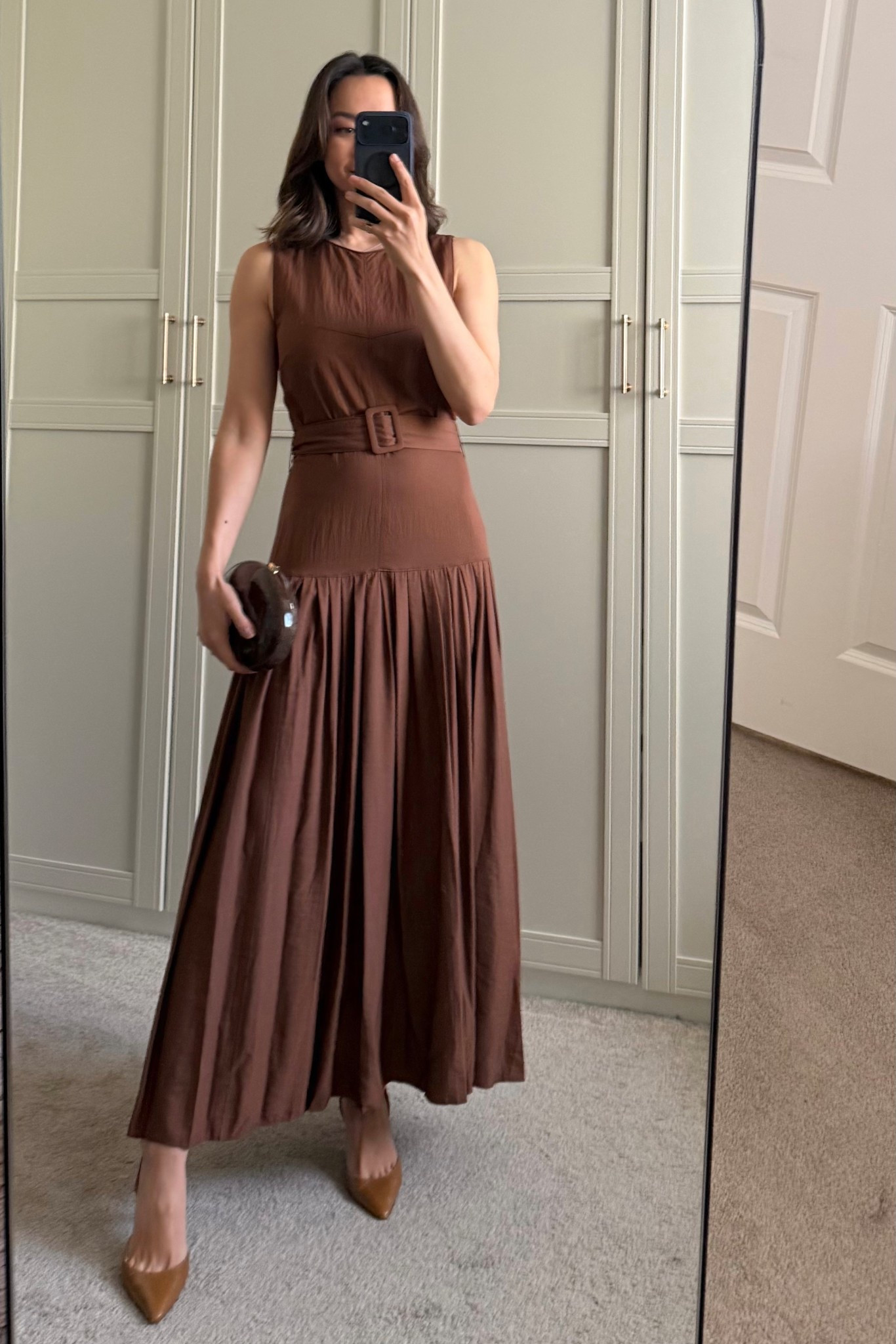 Beautiful dress from mango - wearing small 

Clutch — under $90 
Heels — were thrifted, linked to a similar style 

#LTKootd