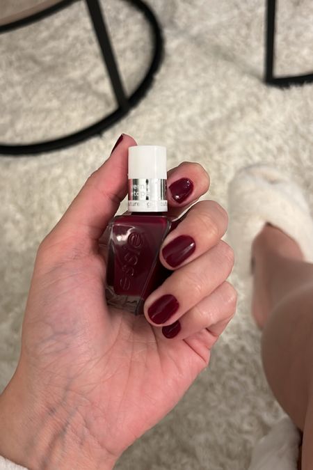 Essie gala Banting nail polish
Fall nails
Cherry nails
Burgundy nails
Essie nails

#LTKfindsunder50 #LTKbeauty #LTKSeasonal