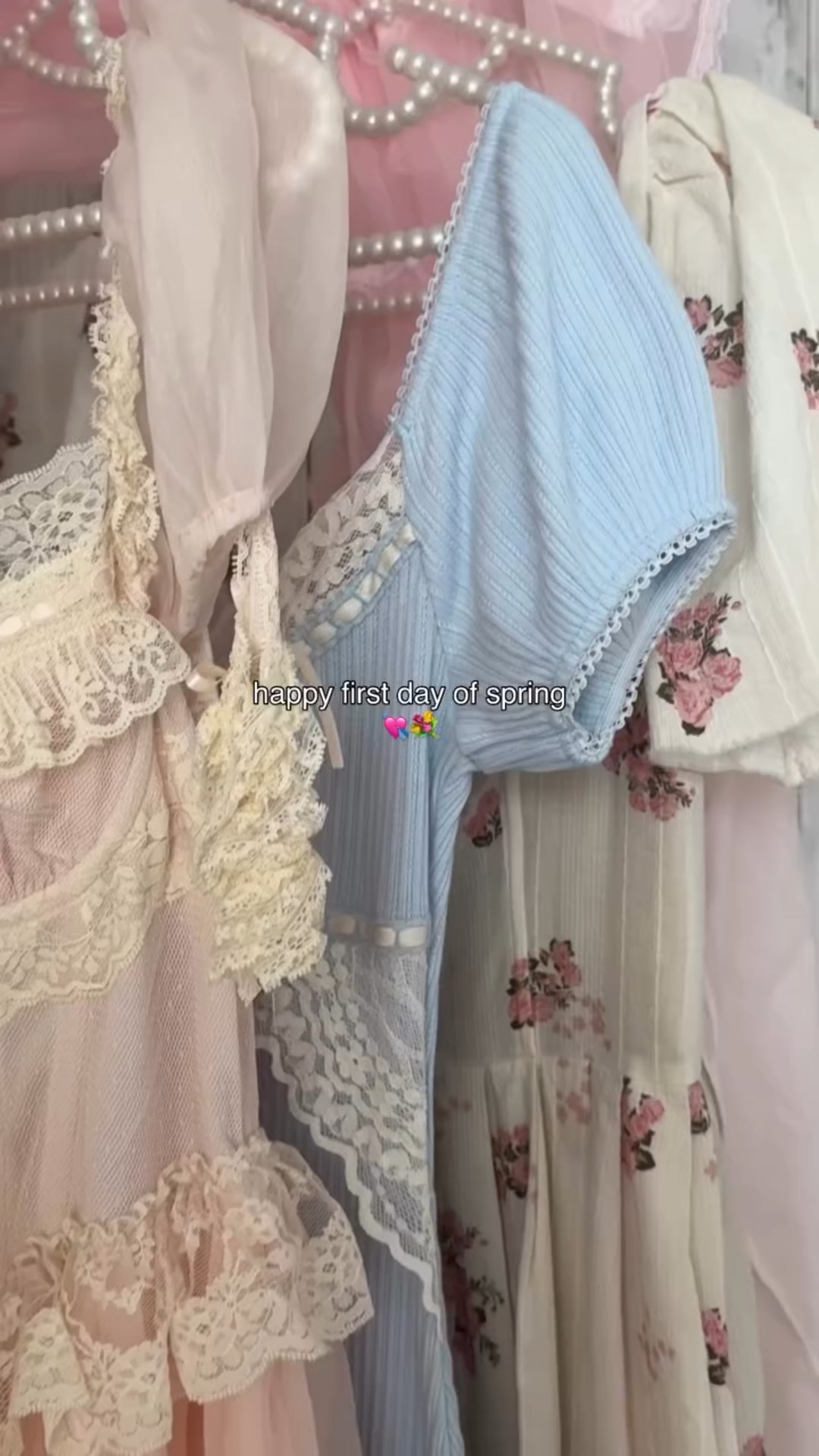 pretty dresses for spring 💘 code LUIZAPARRELLA to save @lacemadeofficial