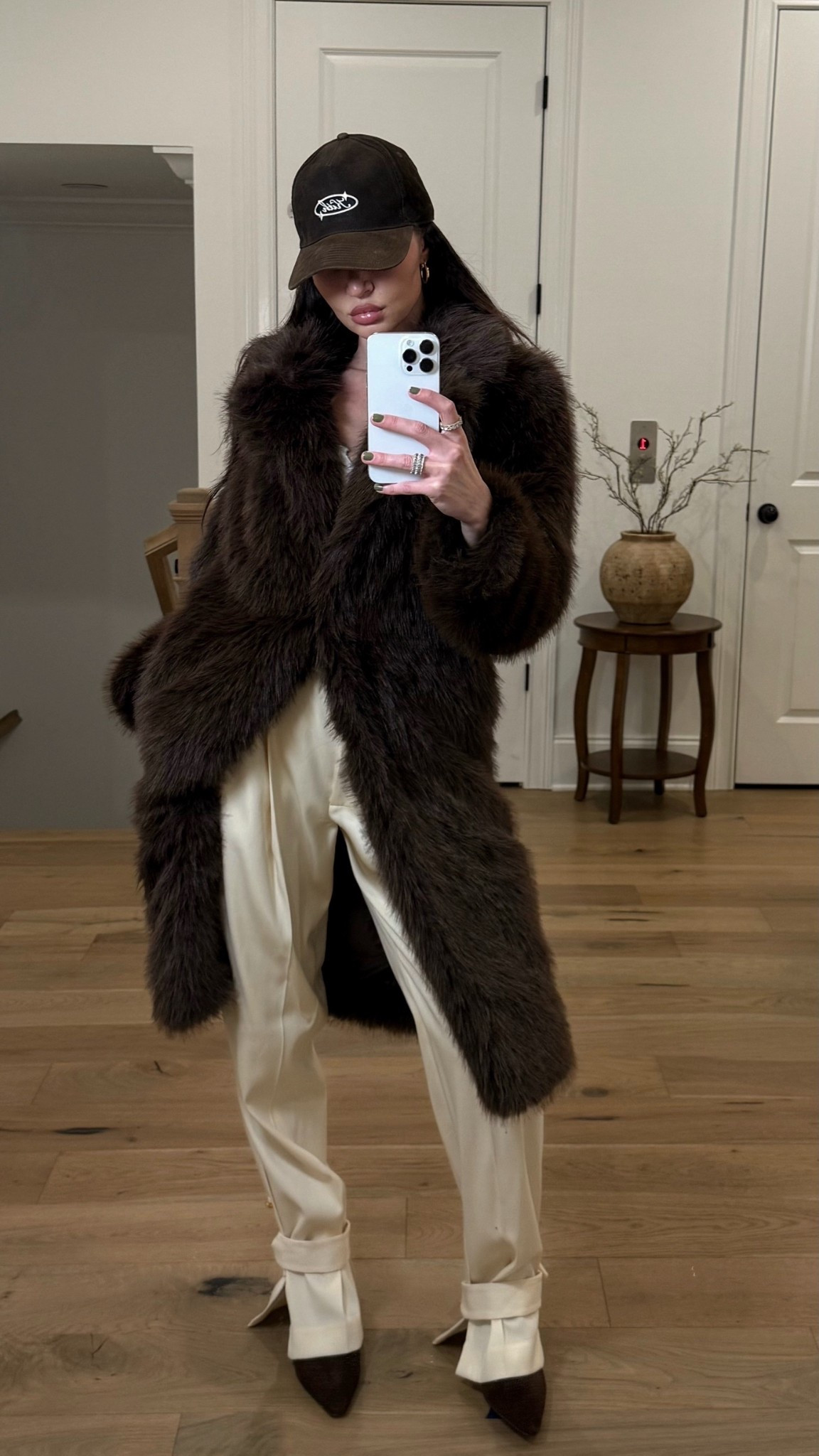 30 dollar GEM🤎

#LTKHoliday #LTKGiftGuide #LTKgrwm