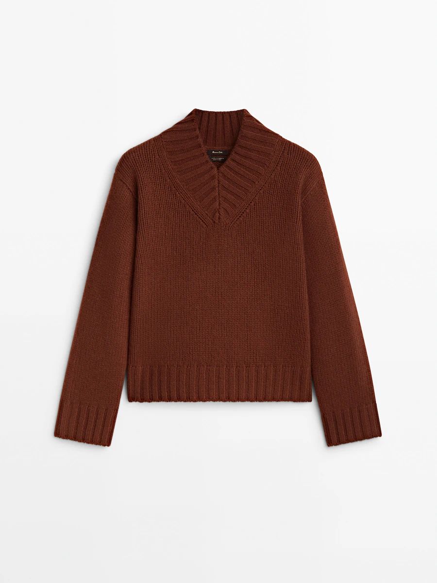 High V-neck wool blend sweater | Massimo Dutti UK