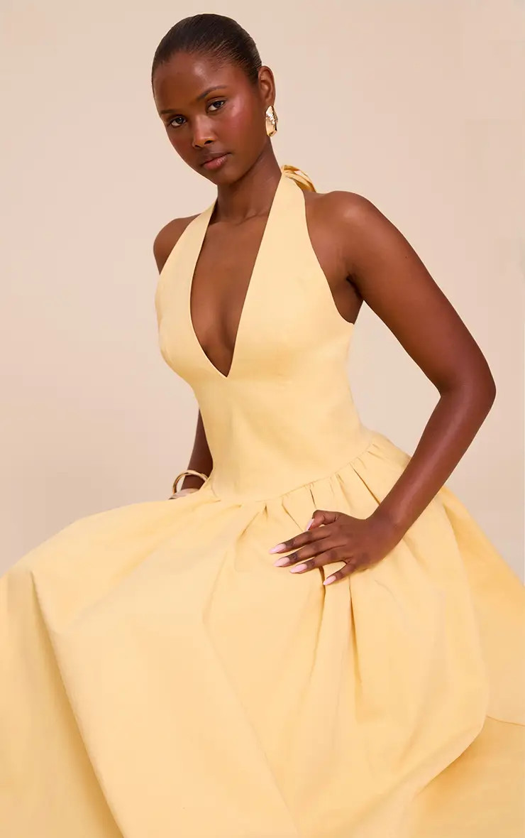 Lemon Halterneck Tie Detail Ruched Midaxi Dress | PrettyLittleThing UK