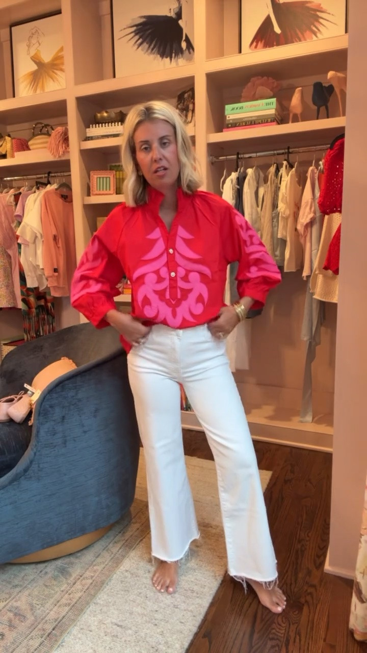 Wow…this top is beautiful! The Willow Tree has so many amazing new arrivals. I’m in a small top and 0 jeans (size down).

#LTKmomlife #LTKdayinmylife #LTKOver40