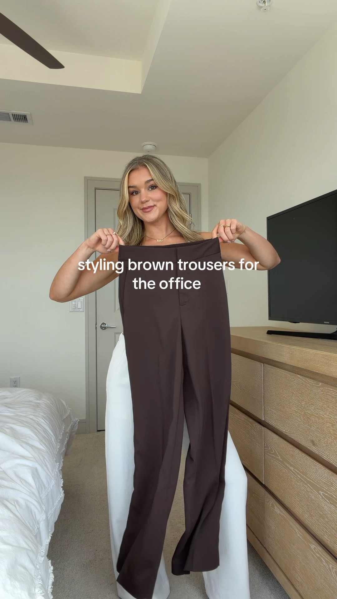 styling brown trousers for the office 💼🤎 @Quince #quincepartner

#LTKootd #LTKWorkwear