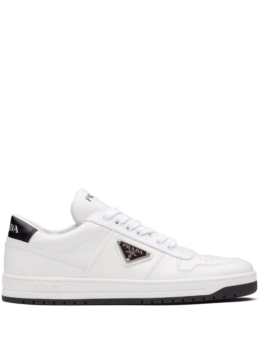 logo-plaque leather sneakers | Farfetch Global