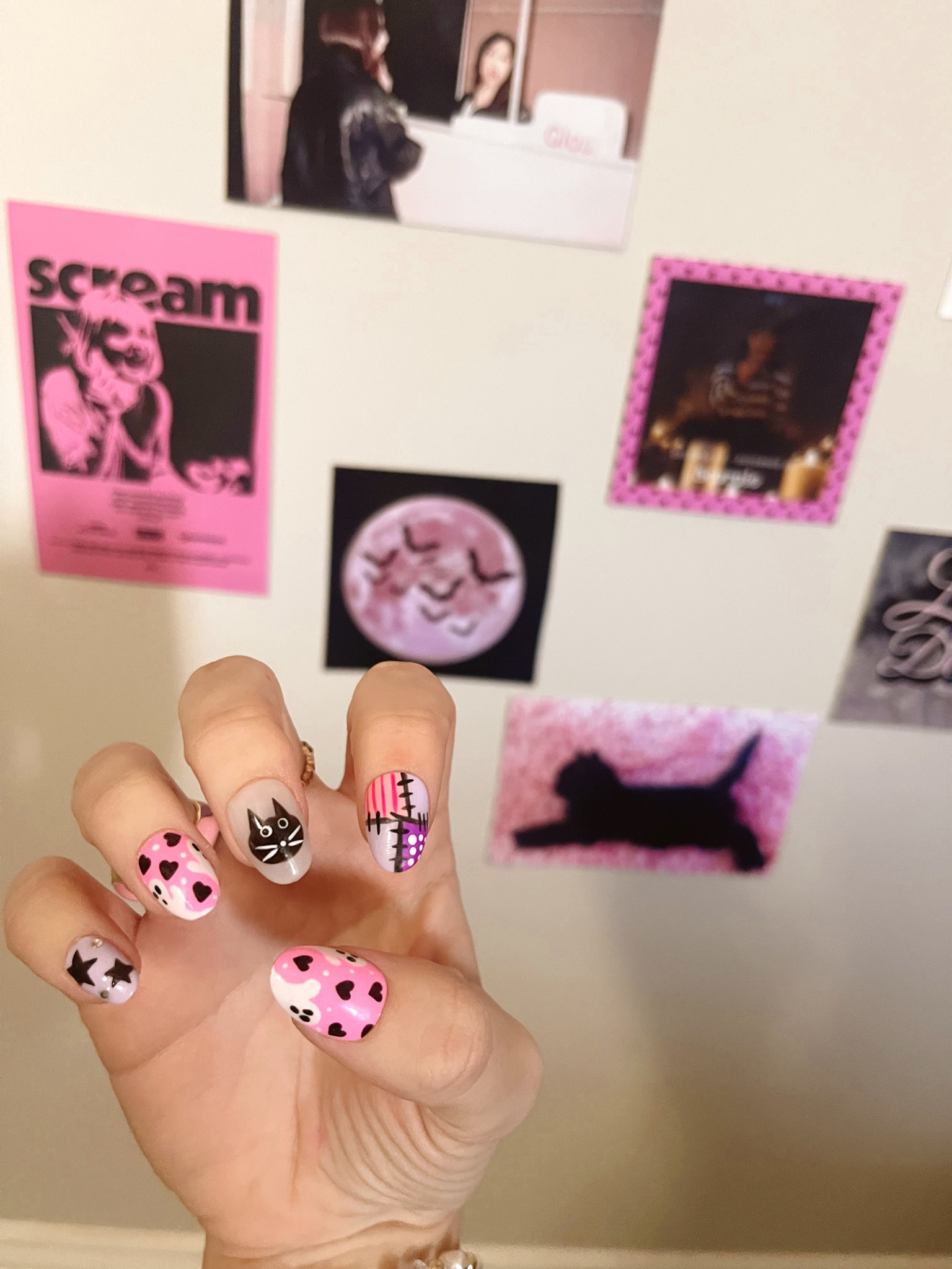 The BEST custom press on nail seller! She always does the best job and can do anything!! If u use the glamnetics glue ,
They stay on for weeks! 

#LTKstyletip #LTKSeasonal #LTKbeauty