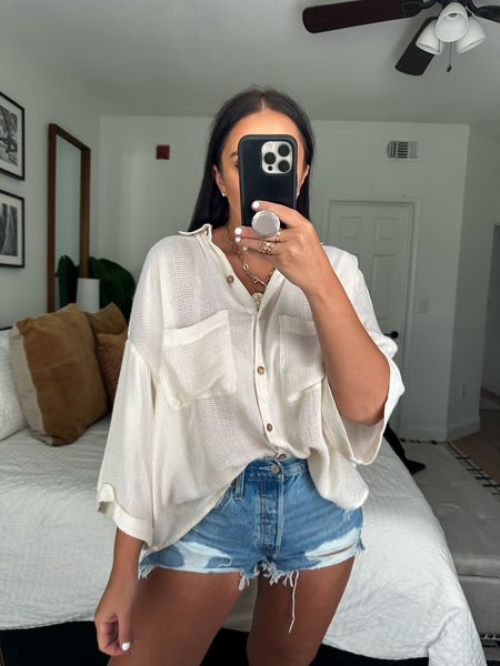 Surf Gypsy White Lightweight Texture Button Down wearing size small. Levi's® Women's 501™ Original High-Rise Jean Shorts wearing size 29 $49. 
 Perfect  outfit for summer nights, lounging around, and casual cozy outfits. 