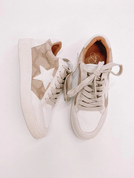 Irene Star Sneaker | Lane 201 Boutique