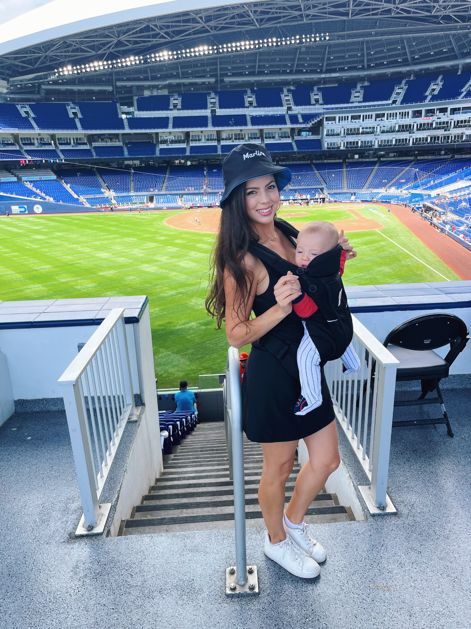 Wyatt’s first baseball game! 🏟🧢⚾️