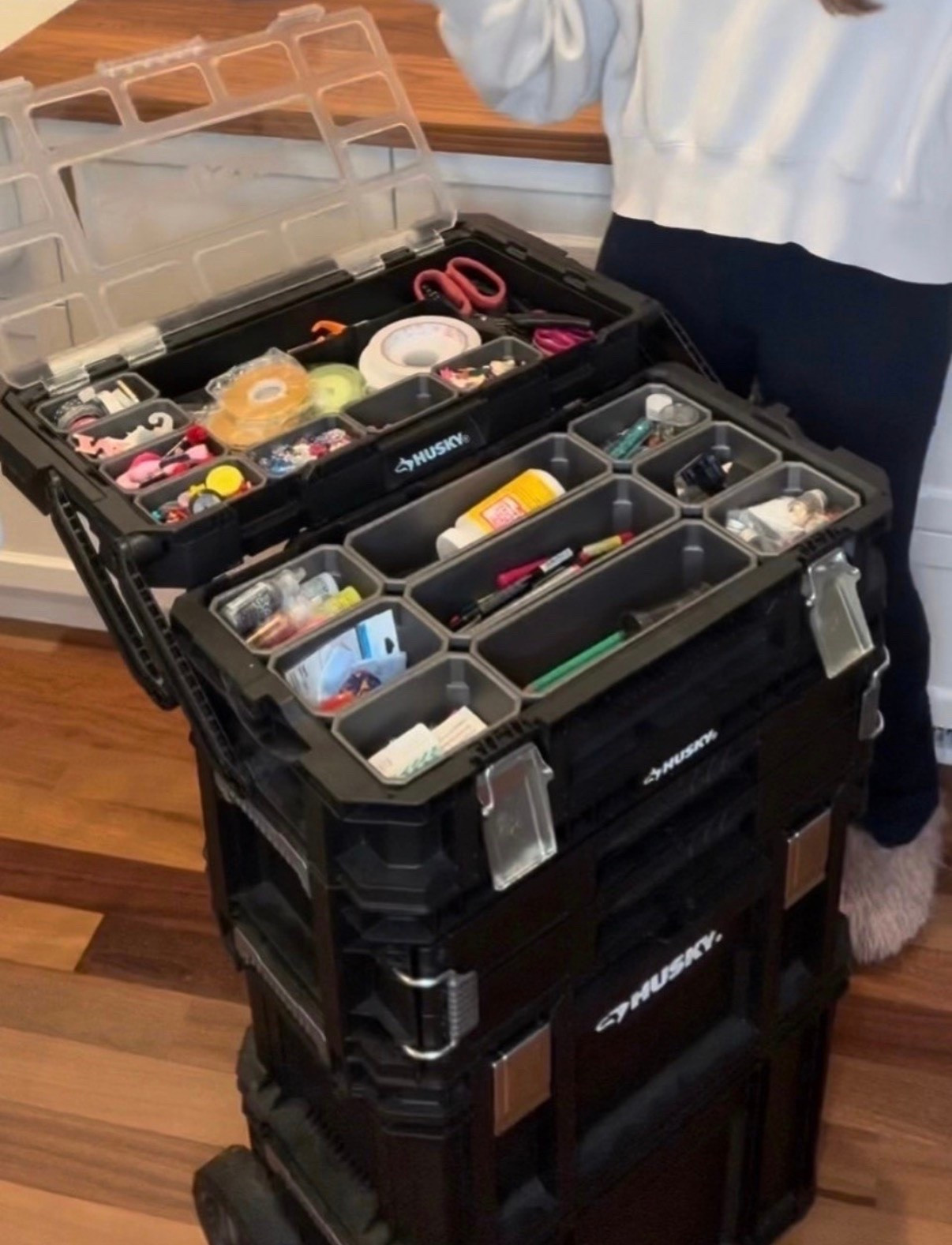 Linking all the exact pieces I have that make up my husky.  I’m able to organize my 12 x 12 paper, tools, embellishments, and so much more !  Plus my friends who use this when they take their quilting on the go … The best portable crafting tool I’ve ever used. ✂️✏️✨

#LTKmomlife #LTKdayinmylife #LTKHome