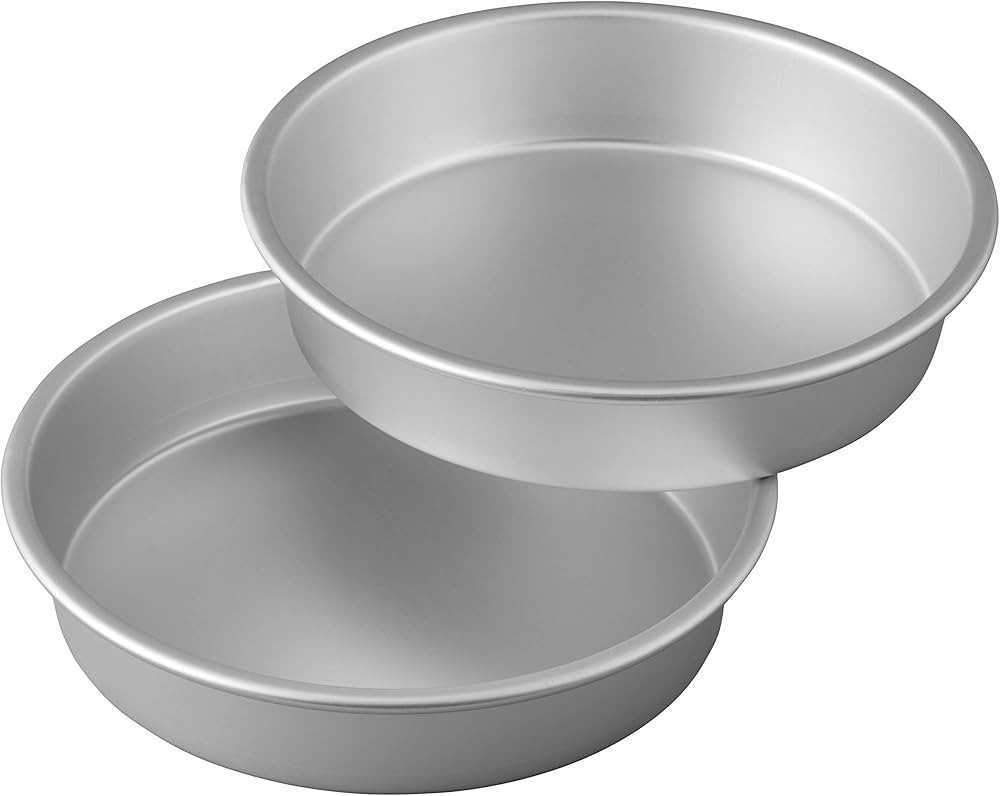 Wilton Performance Pans Aluminum 9-Inch Round Cake Pans Set, 2-Piece,Silver | Amazon (US)