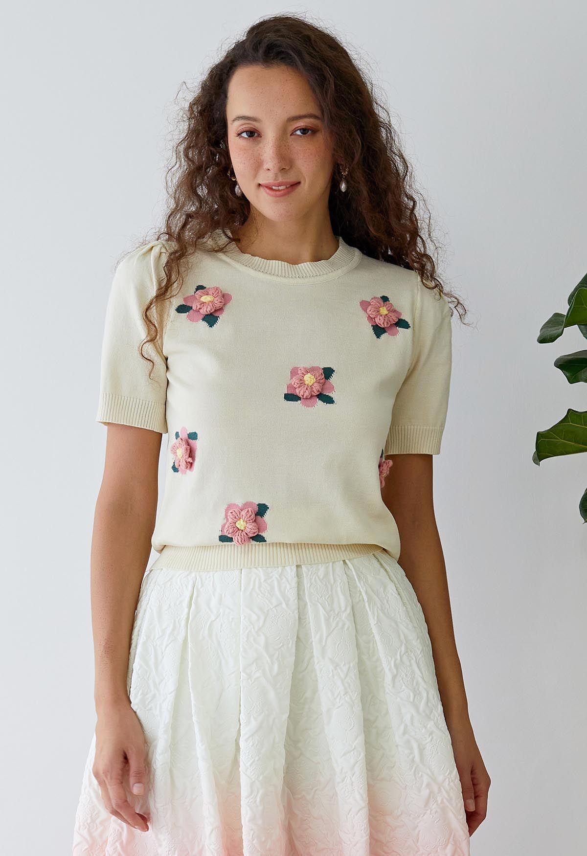 Pink Stitch Flower Short Sleeve Knit Top in Cream | Chicwish