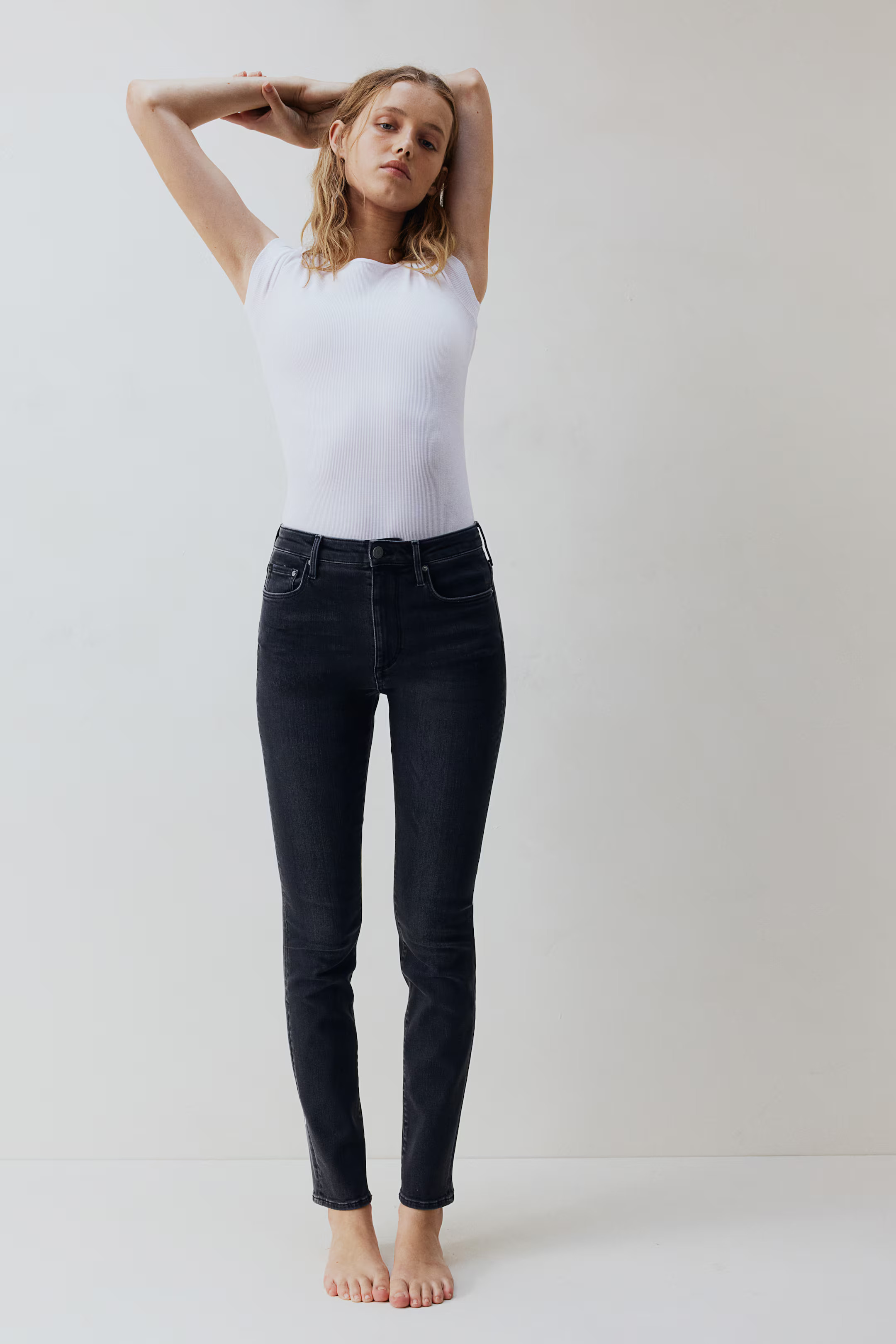 Shaping High Jeans - Dunkelgrau - Ladies | H&M DE | H&M (DE, AT, CH, NL, FI)