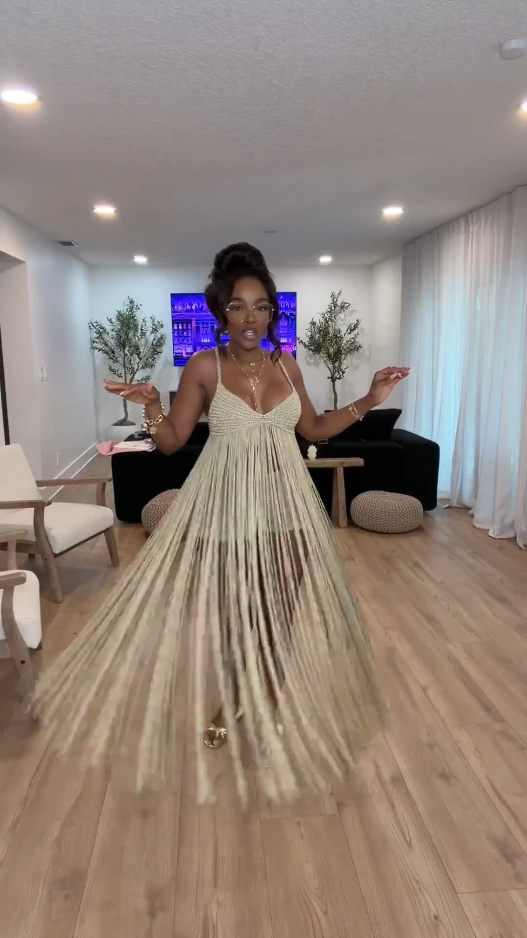 Scroll to shop! This fun fringe look will turn heads ✨

Where to wear this:
Vacation nights
Birthday dinners
Girls night
Special events

#LTKootd #LTKgrwm #LTKPetite