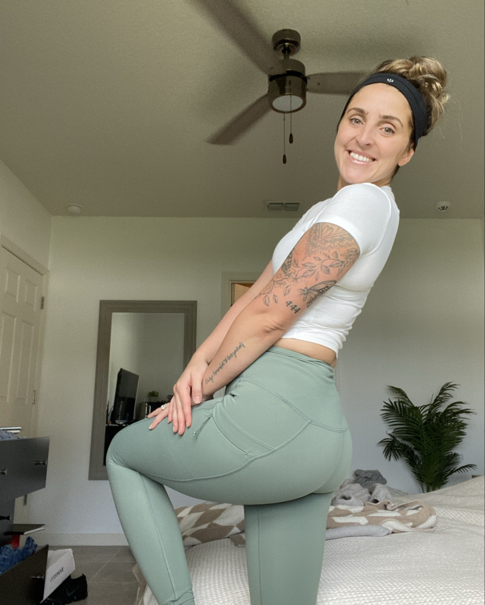 Similar leggings to the ones I have linked below 🤍 they’re so comfortable & I can’t find the link, so here’s some other options! 

#LTKMostLoved #LTKActive #LTKFitness