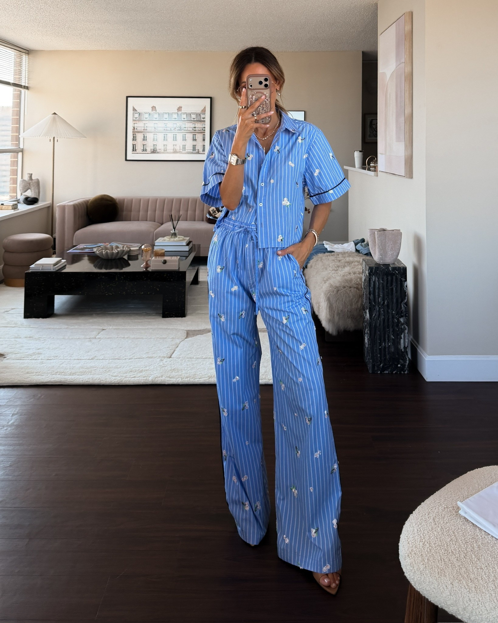 My little comfy but polished set for the day! Wearing this to my hair appointment and then some office work and I’ve been waiting for the right moment to break this out! So pretty and flattering

#LTKootd #LTKgrwm #LTKmorningroutine