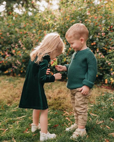 Family photography, family photo shoot, toddler girl outfit, family outfits for pictures, toddler boy outfits, boy/girl twins, sibling outfits & ideas

#LTKbaby #LTKfamily #LTKkids