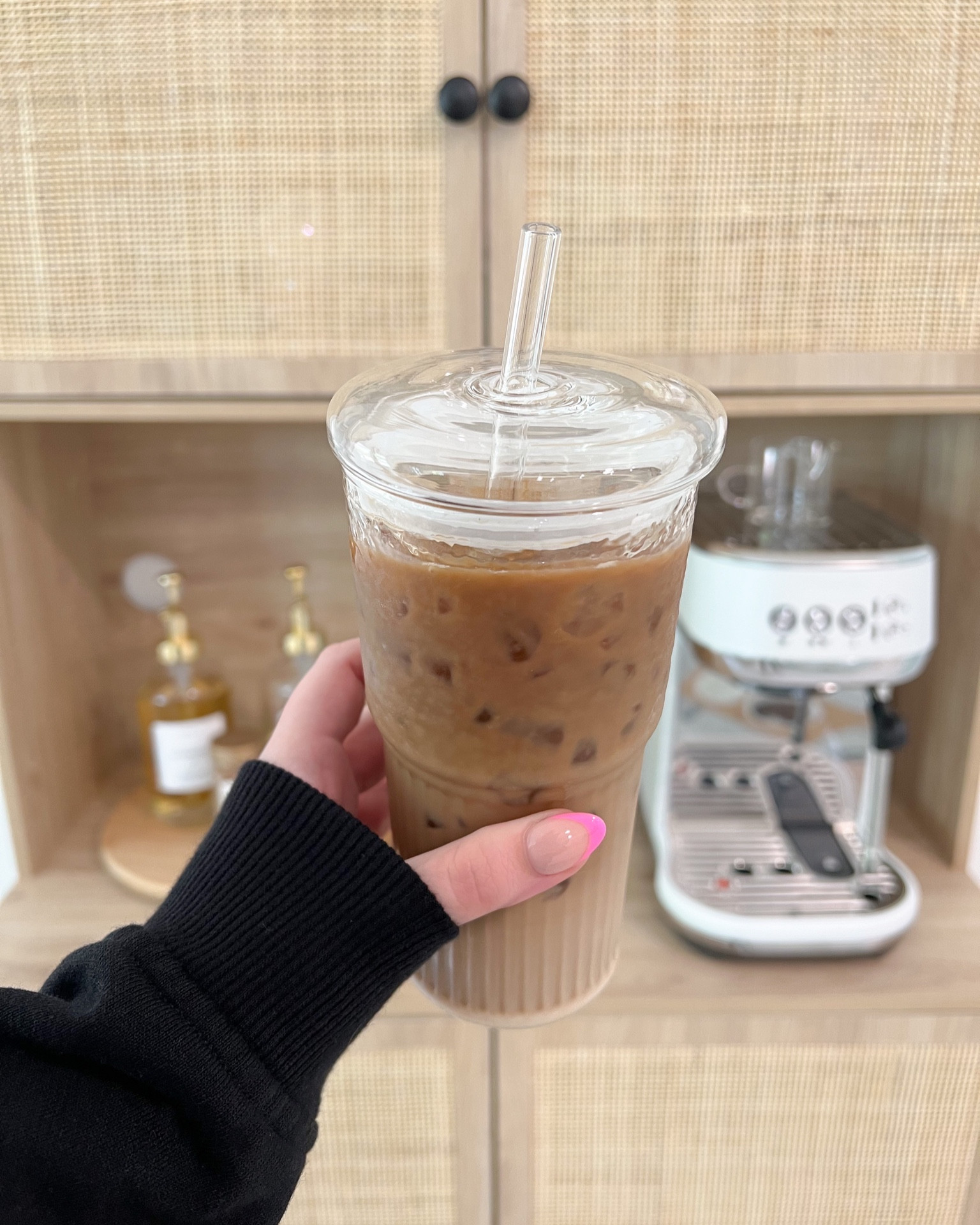 My favorite glass cups! They’re on sale for Amazon Prime Day! 🤍

Coffee bar, 20 oz glass cup, kitchen finds, amazon deals, home deals

#LTKsalealert #LTKxPrimeDay #LTKunder50