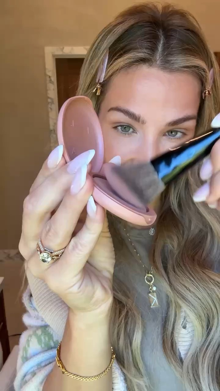 This blush is just perfection! ✨

#LTKBeauty #LTKgrwm #LTKdayinmylife