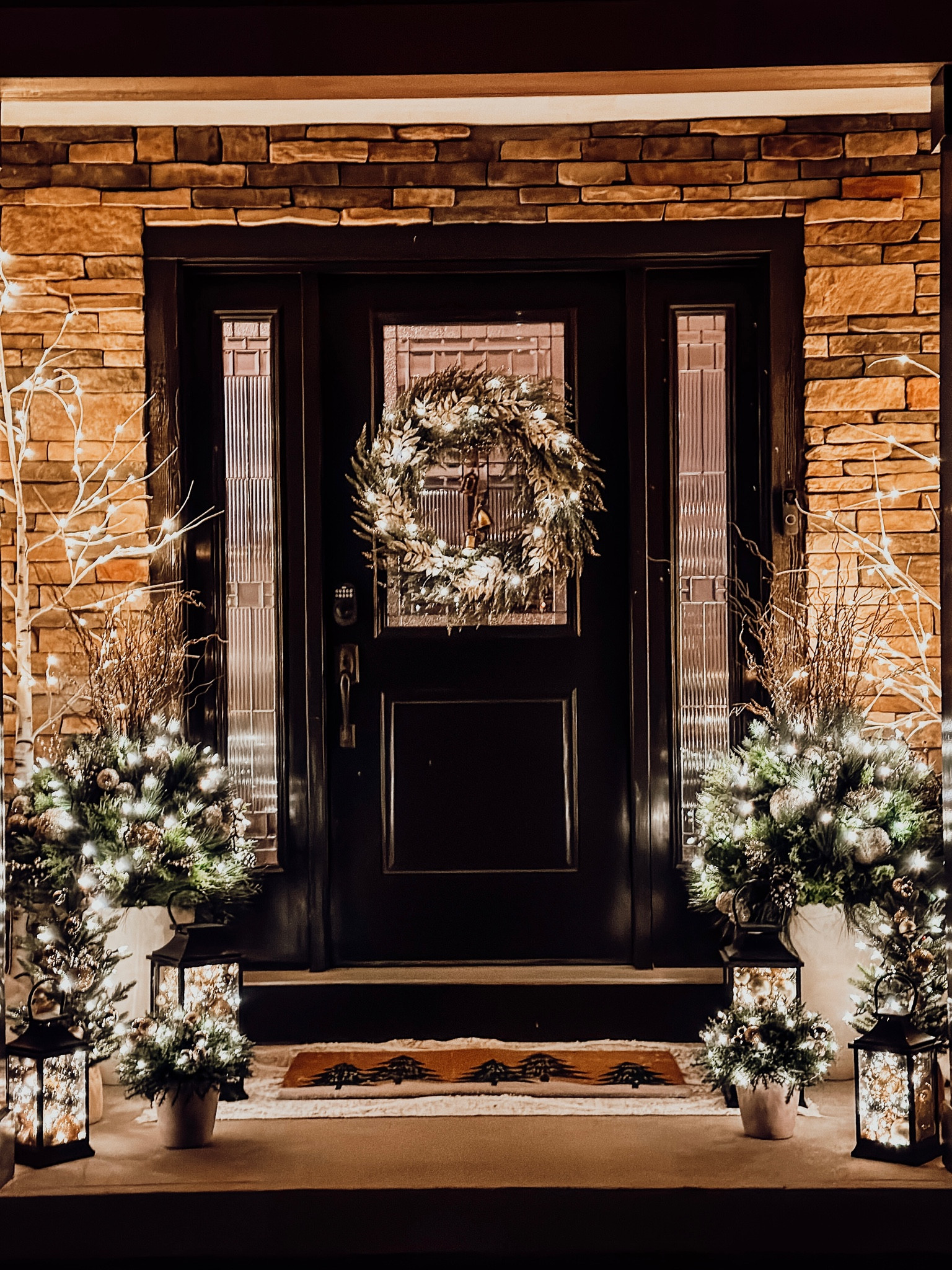 Front porch decor for Christmas 

#LTKSeasonal #LTKHome #LTKHoliday