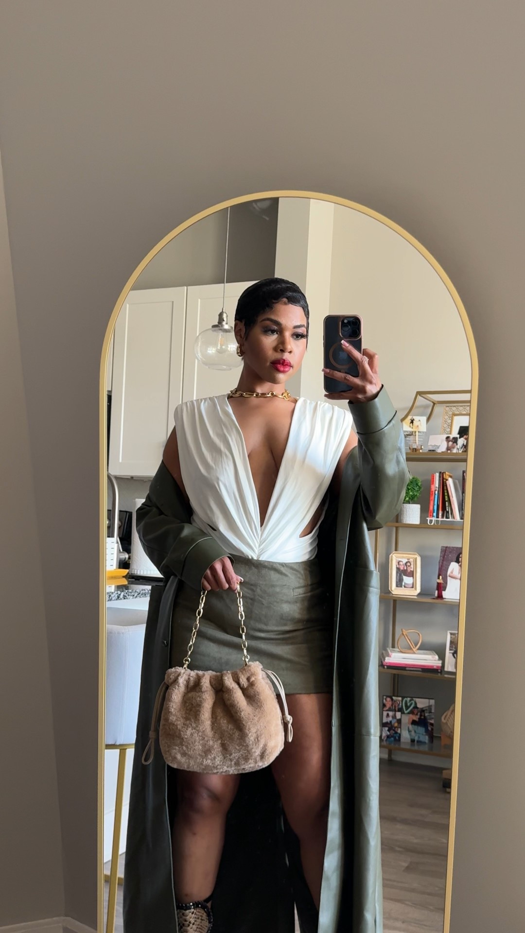 Sexy winter outfit if you’re open to showing some skin 😍

#LTKHoliday #LTKootd #LTKgrwm