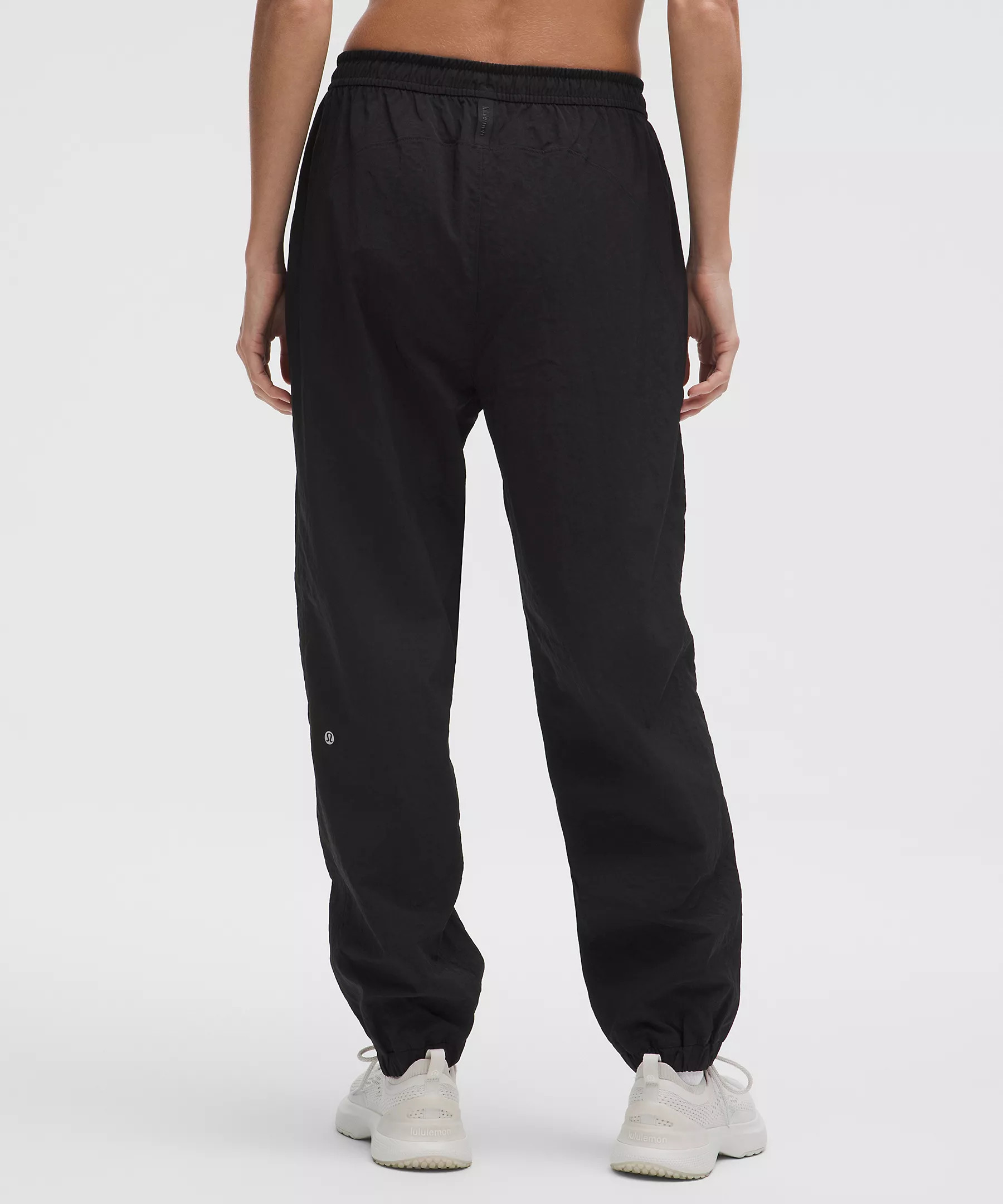 License to Train Woven Mid-Rise Jogger | Lululemon (US)