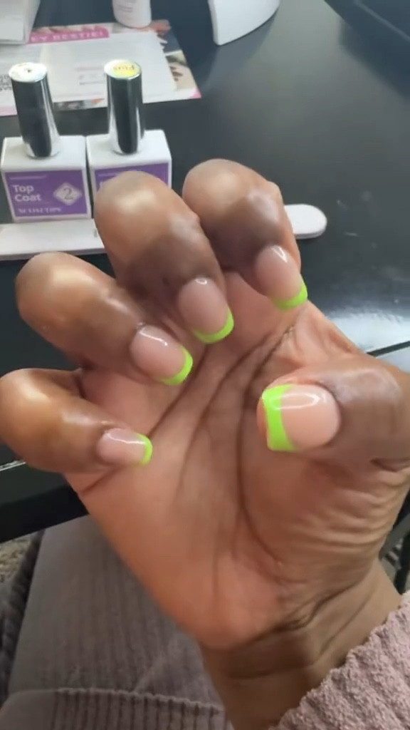 These are so fire! I love the variety that Btartbox press ons provide! 

#LTKdayinmylife #LTKselfcare #LTKmomlife