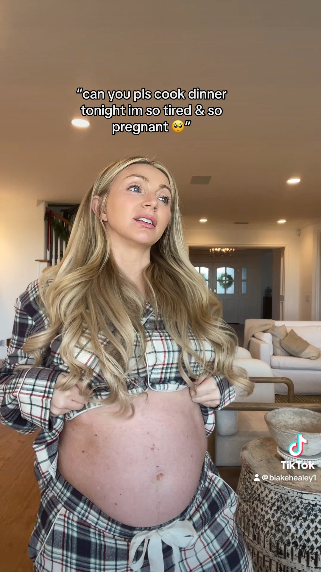 M pants large top pjs so soft & come in red too :) 

#LTKGiftGuide #LTKBump #LTKHoliday