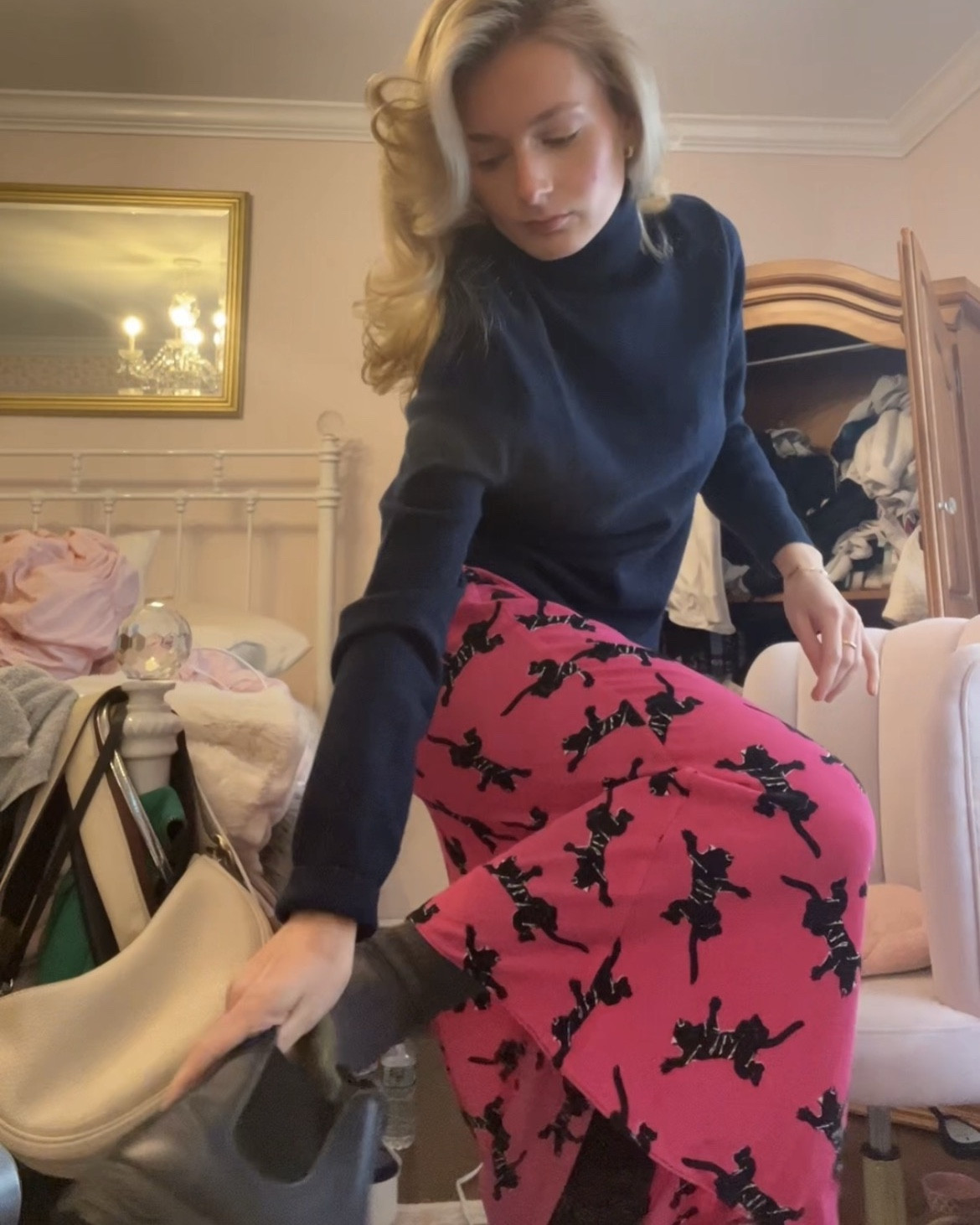 Vintage DVF kitty cat skirt I just styled this winter! Found her hiding on TRR. X  

#LTKootd #LTKSaleAlert